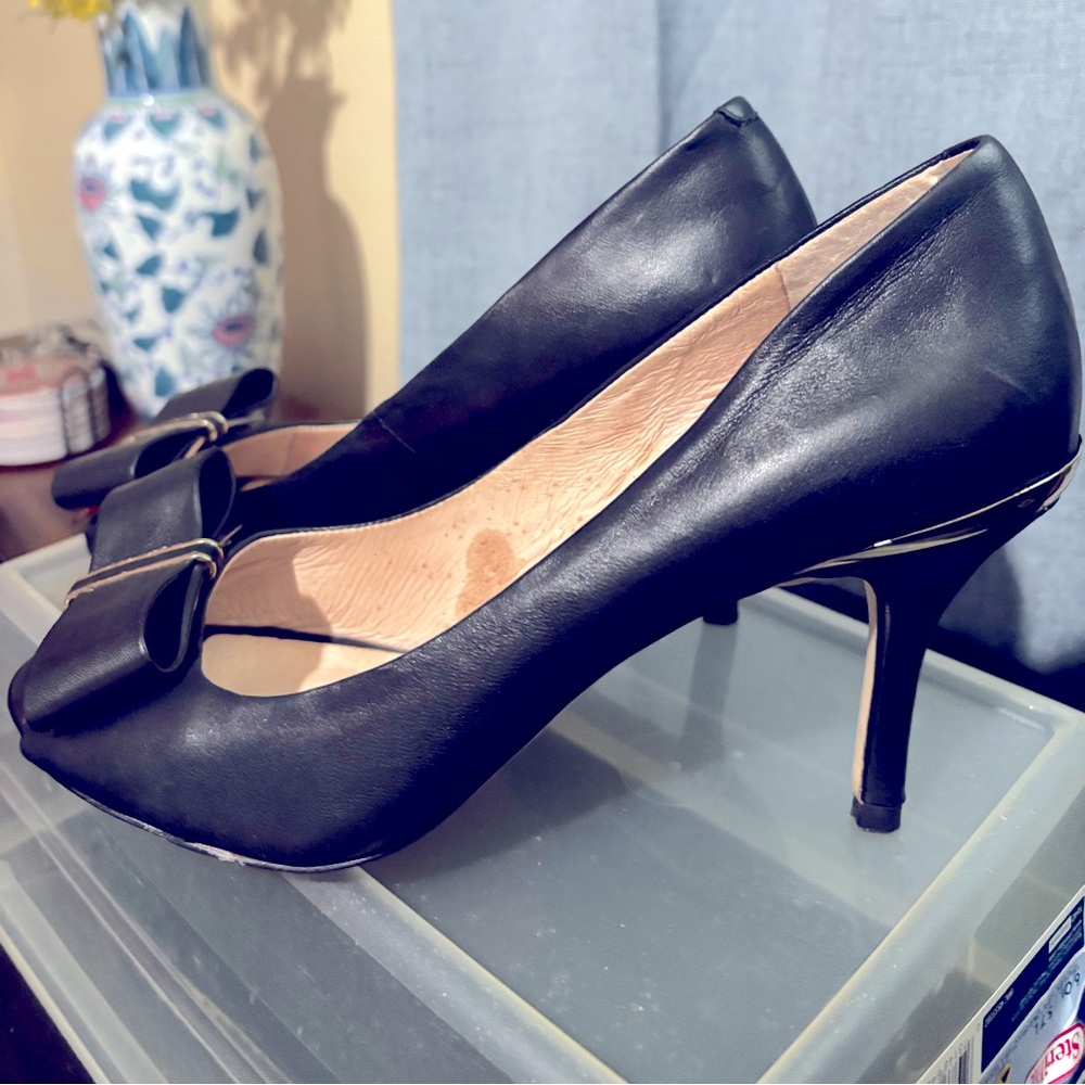 Louie et Cie heels.